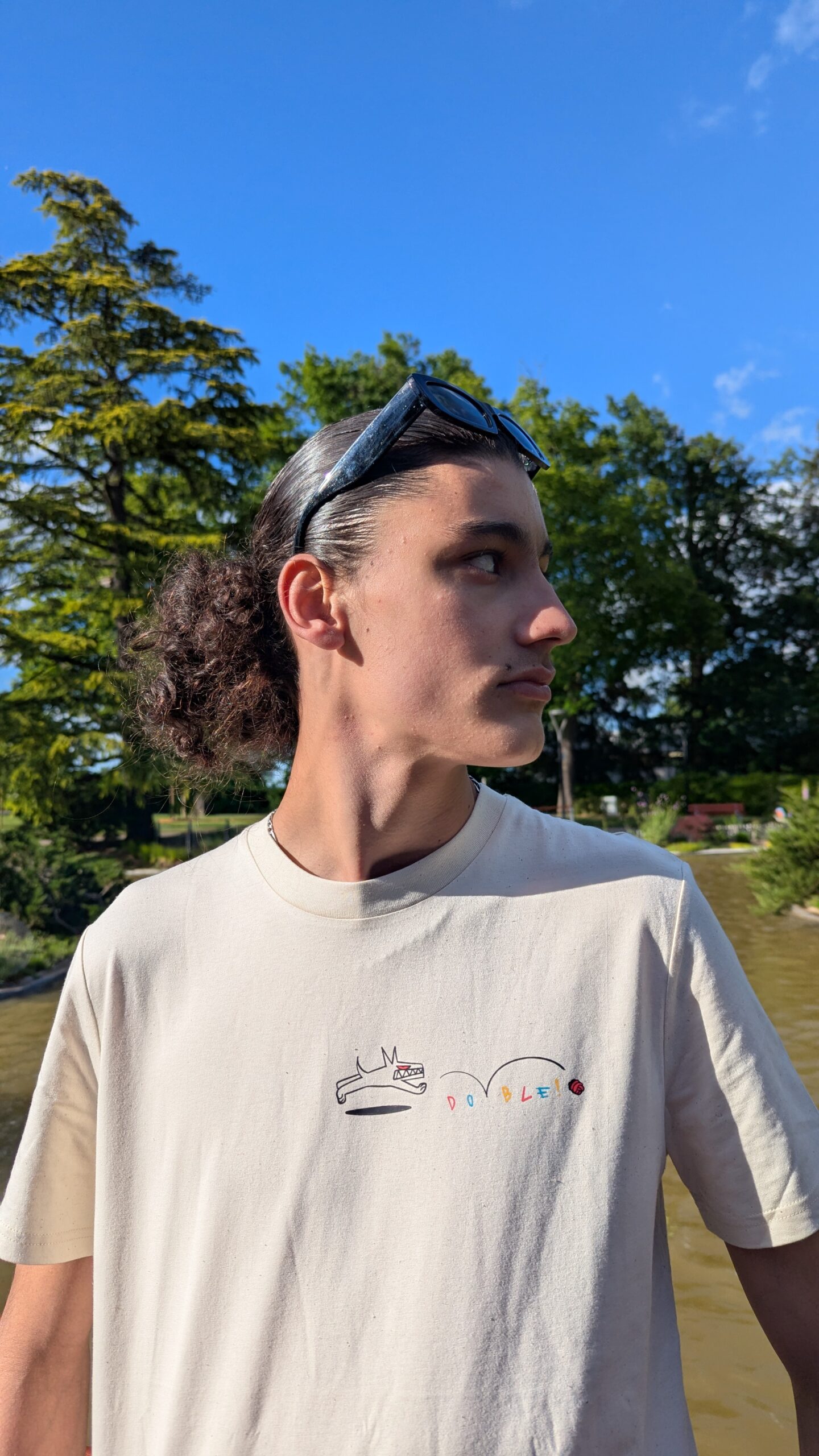 Léo Clébard (Natural Raw) – T-shirt – Image 3
